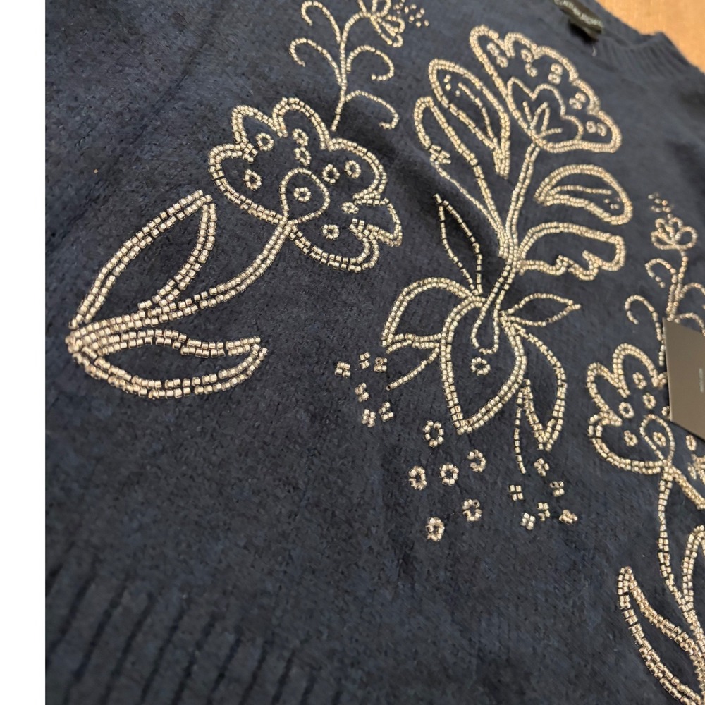 NWT Cynthia Rowley Women's Navy Blue Floral Beaded Crewneck Sweater Small - Picture 4 of 10